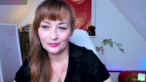 Snapshot of naughtymilane chatting on 04-29-26, 07:53 Milana - on air every day except Wednesday from 9 pm to 4 am European time online show from 04-29-26, 07:53