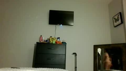 naughtynadia52 online show from 01-08-26, 03:09