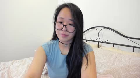 Gigi Chu  online show from 01-27-25, 05:26