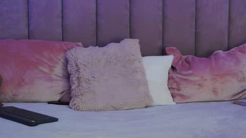 Snapshot of naughtysabrina chatting on 01-20-25, 11:35 Ally online show from 01-20-25, 11:35