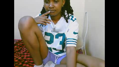 Snapshot of naughtysammur25 chatting on 11-09-25, 07:34 naughtyqueen online show from 11-09-25, 07:34