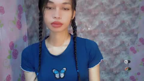 Snapshot of naughtysunshinepinay chatting on 06-14-26, 02:24 Celine online show from 06-14-26, 02:24