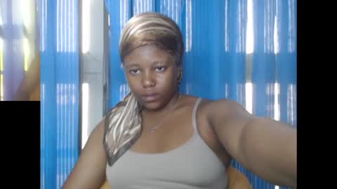 naughtyxpussyx online show from 10-02-25, 07:15