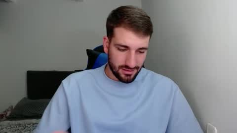 Snapshot of naugthy18boy chatting on 01-07-25, 07:59 Nico online show from 01-07-25, 07:59