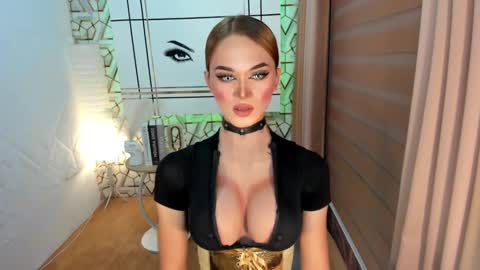 MISS IVANA online show from 12-30-24, 07:04