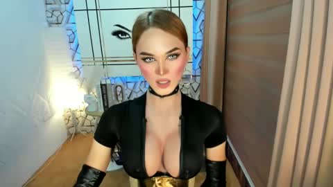 MISS IVANA online show from 01-08-25, 08:27