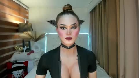 MISS IVANA online show from 01-20-25, 05:04