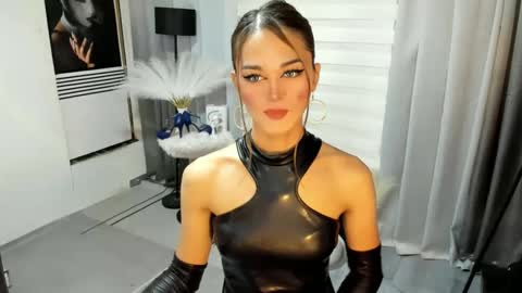 MISS IVANA online show from 02-21-25, 02:17