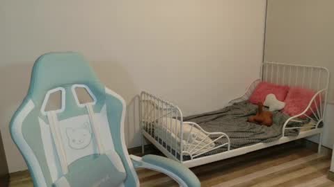 sabrina online show from 04-17-26, 10:29