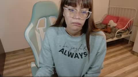 sabrina online show from 04-18-26, 03:32