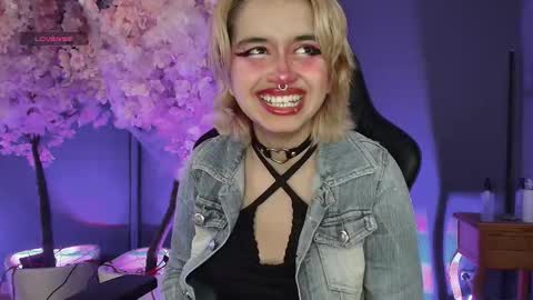 Navier  online show from 10-24-25, 09:11