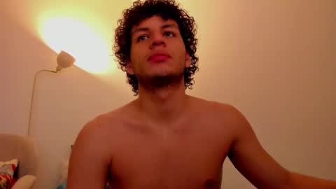 Snapshot of naxttan chatting on 11-16-25, 05:02 Natan online show from 11-16-25, 05:02