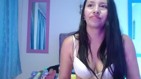 naya_10 online show from 07-14-26, 08:36