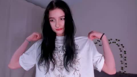 Kira online show from 02-26-26, 03:00