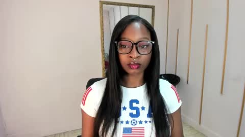 Nayaris 3 online show from 09-13-25, 11:43