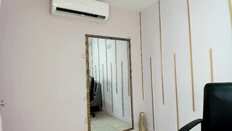 Nayaris 3 online show from 02-18-26, 06:48