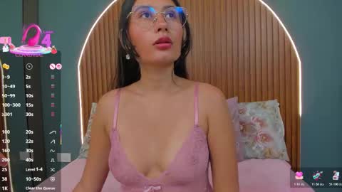 Snapshot of nayecloud chatting on 12-05-25, 03:59 Naye online show from 12-05-25, 03:59