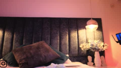 Juli  online show from 01-15-26, 11:59