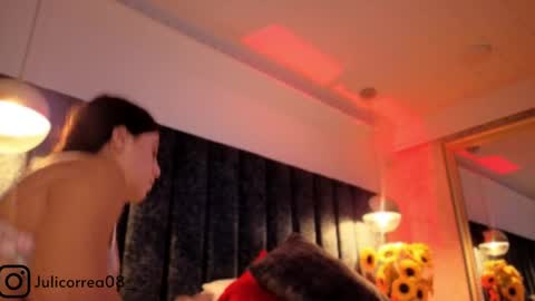 Snapshot of naylapot_ chatting on 04-27-26, 11:19 Juli online show from 04-27-26, 11:19
