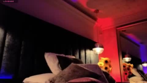 Snapshot of naylapot_ chatting on 06-16-26, 11:24 Juli online show from 06-16-26, 11:24