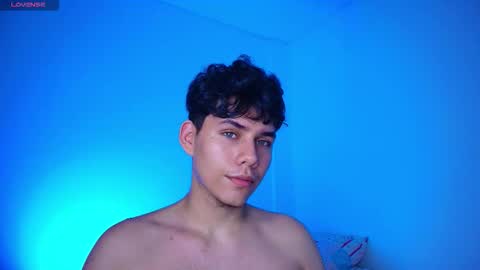 Snapshot of nayton_and_lex chatting on 11-24-25, 10:15 Naytoon online show from 11-24-25, 10:15