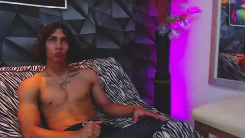 Snapshot of nazper_ chatting on 02-15-25, 02:33 Nazper online show from 02-15-25, 02:33