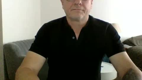 Snapshot of neckdown12 chatting on 02-28-25, 08:28 neckdown12 online show from 02-28-25, 08:28