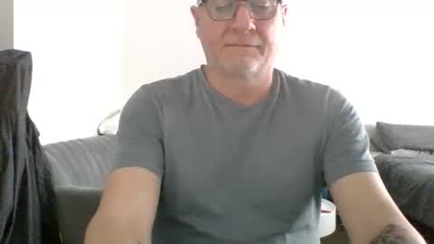 Snapshot of neckdown12 chatting on 09-26-25, 09:52 neckdown12 online show from 09-26-25, 09:52