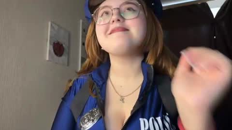 Snapshot of nectardream chatting on 06-15-26, 08:16 nectardream online show from 06-15-26, 08:16