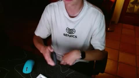 Snapshot of needanap00 chatting on 03-27-26, 06:41 tootired online show from 03-27-26, 06:41