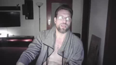 Sebastian online show from 12-08-24, 03:43