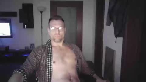 Sebastian online show from 03-05-25, 12:27