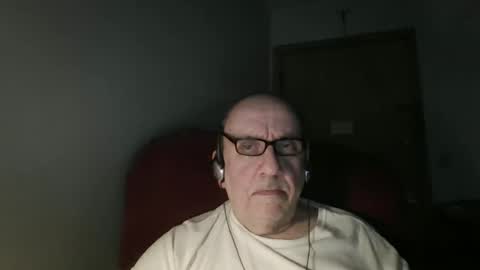 Tom online show from 05-23-26, 01:11