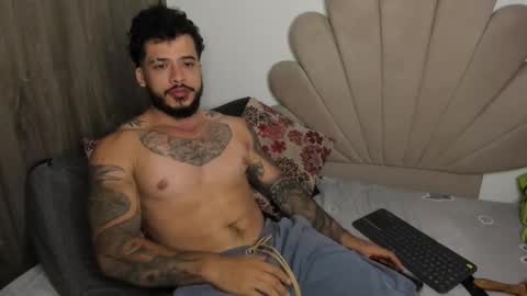 Nei turn green online show from 10-16-25, 12:44