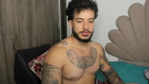 Nei turn green online show from 03-08-26, 01:25