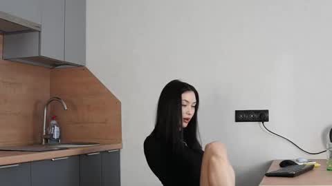 Kemi  online show from 02-15-26, 04:53