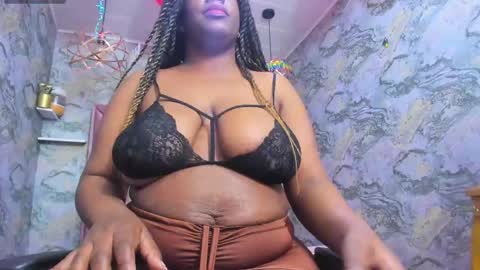 Nefer  online show from 06-03-26, 08:03