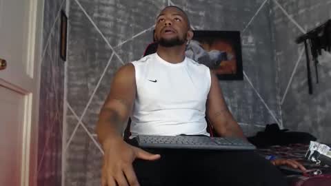 negritomeloso_k18 online show from 12-16-25, 02:38