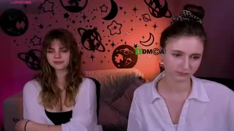 Snapshot of nekky_mouse chatting on 06-16-26, 09:23 Meow online show from 06-16-26, 09:23