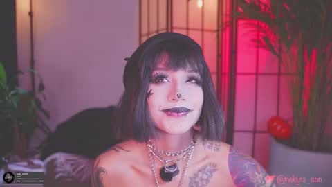 Mely  Birthday party saturday night BYO online show from 10-31-25, 01:06