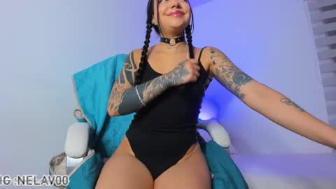 Snapshot of nelav0 chatting on 09-30-25, 12:26 xd online show from 09-30-25, 12:26