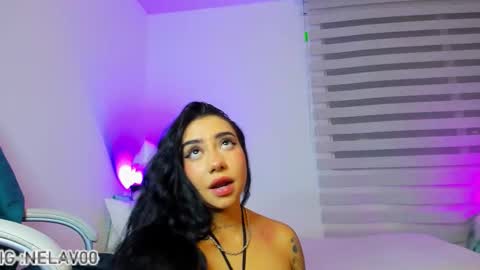 Snapshot of nelav0 chatting on 09-30-25, 11:32 xd online show from 09-30-25, 11:32