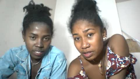 Snapshot of nellabrown chatting on 08-03-26, 06:44 nellabrown online show from 08-03-26, 06:44