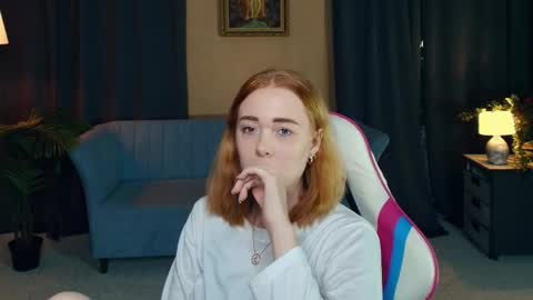 Nelli online show from 12-14-25, 10:03