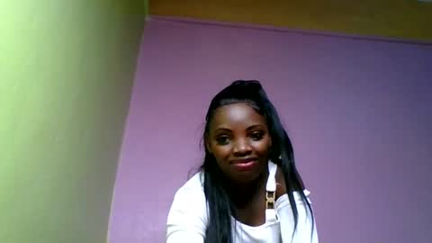 Snapshot of nelly_ebony5 chatting on 06-13-26, 01:47 nelly_ebony5 online show from 06-13-26, 01:47