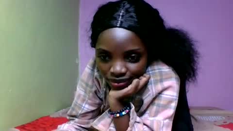 Snapshot of nelly_ebony5 chatting on 06-19-26, 01:21 nelly_ebony5 online show from 06-19-26, 01:21