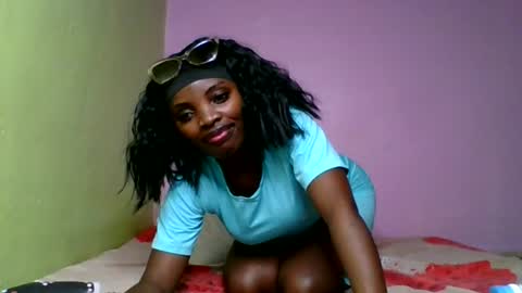 Snapshot of nelly_ebony5 chatting on 06-28-26, 09:48 nelly_ebony5 online show from 06-28-26, 09:48