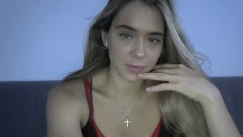 nelly_fortu online show from 12-19-25, 10:33