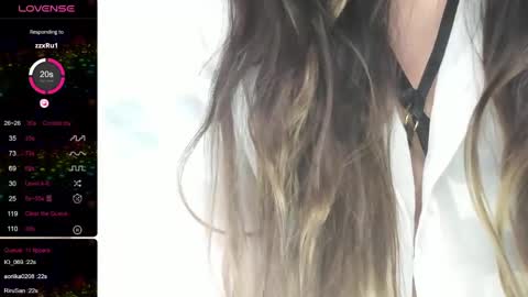 Snapshot of nene_sweet_mommy chatting on 01-11-25, 08:21 nene sweet mommy online show from 01-11-25, 08:21