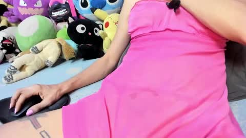 Ariana Unicorn   Pics  Videos click Show More  online show from 02-12-25, 12:05